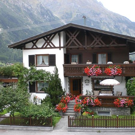 Ferienwohnung Familie Hoefler Langenfeld Exterior photo